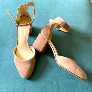 Nine West Nude Suede Block Heel Shoes